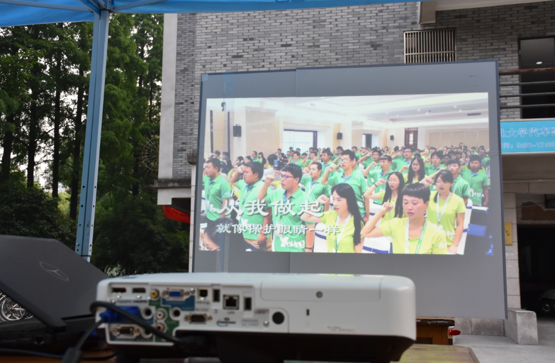 1465202918640096202.png 2.png