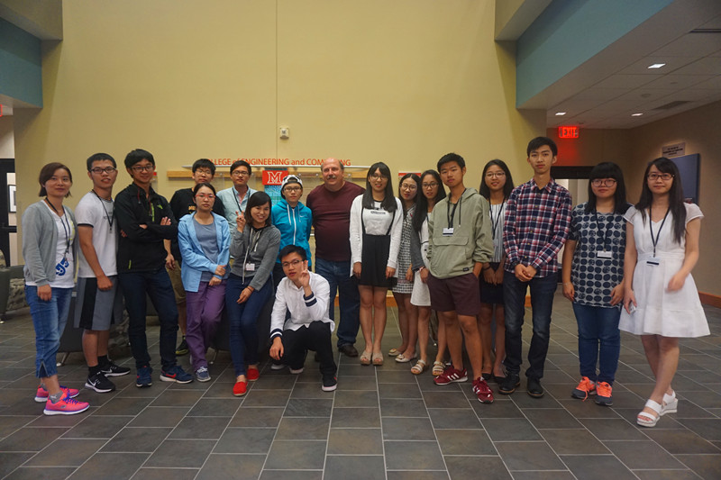 2与Tom Mobley教授合影.jpg